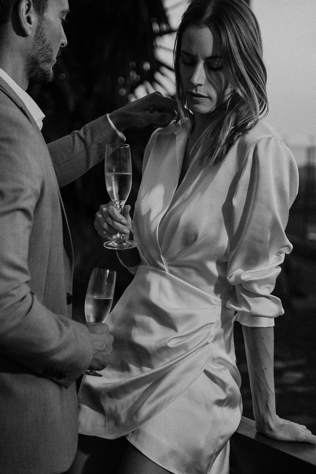 Intimate Wedding Photographer in Marbella, Wedding Photographer and Filmaker in Málaga, Sunny September
